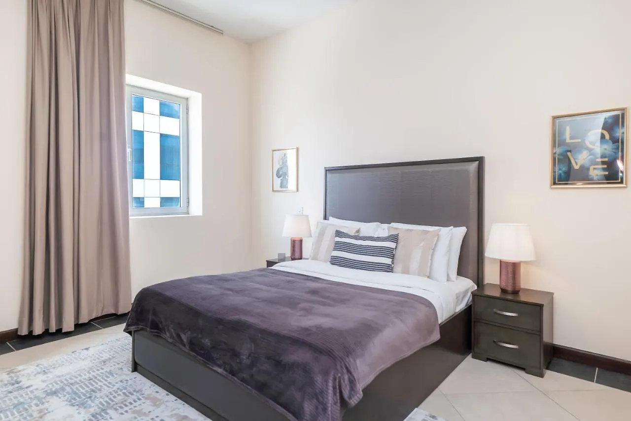 Higuests - Deiras Lucky Find, 5-Min To The Airport Apartment Dubai